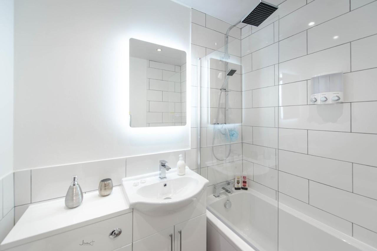 Liverpool Harrow Road Sleeps 6- Infinity Apartment ภายนอก รูปภาพ